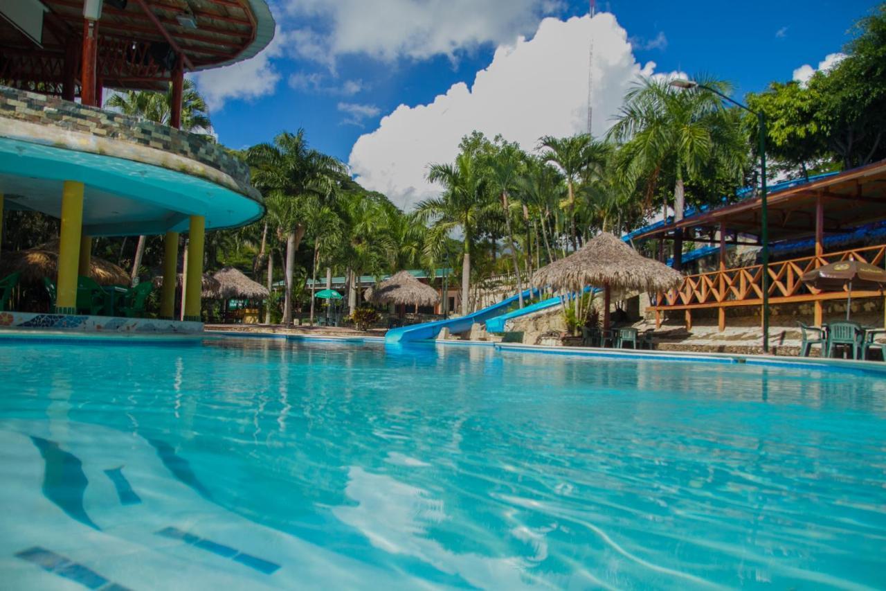 Hotel Colinas Del Rey Hato Mayor Del Rey Luaran gambar